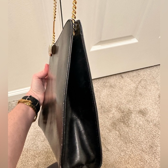 Authentic Salvatore Ferragamo Vintage Gold Chain black leather purse. - Picture 10 of 10